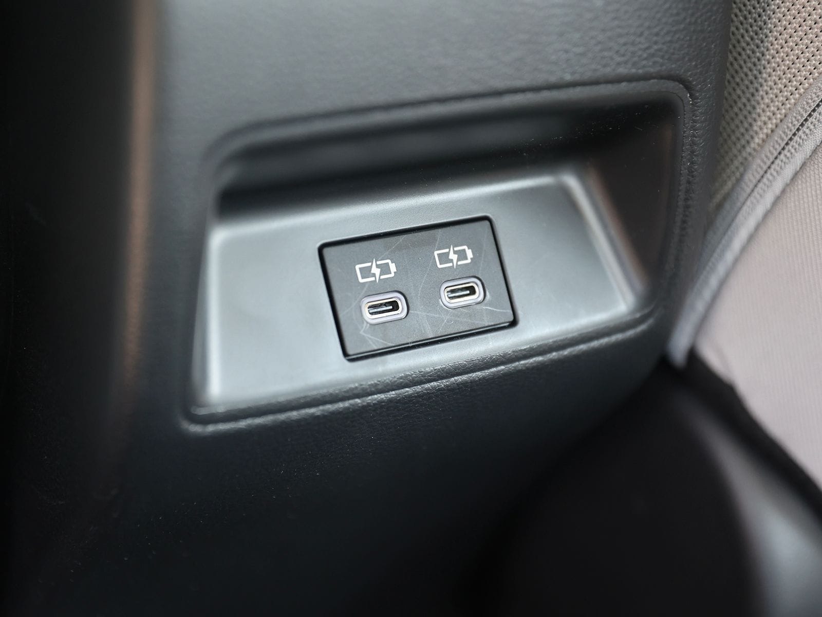 2023 Toyota Corolla LE - Photo 21