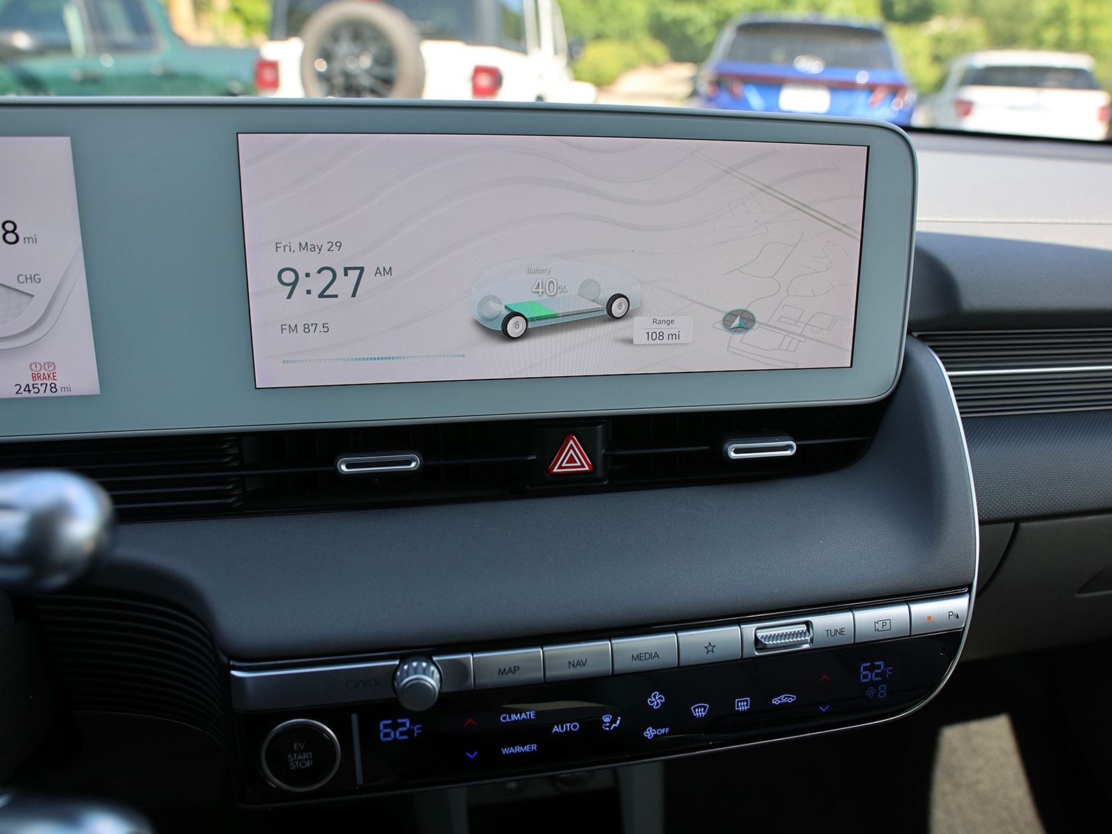 2023 Hyundai IONIQ 5 Limited - Photo 22