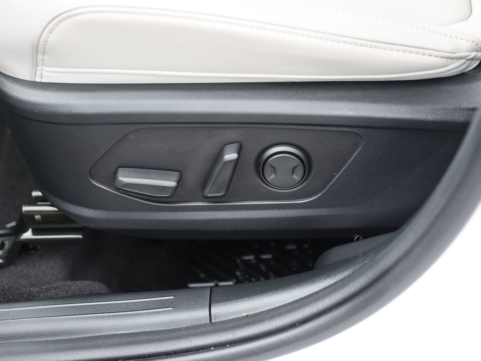 2023 Hyundai Tucson Limited - Photo 19