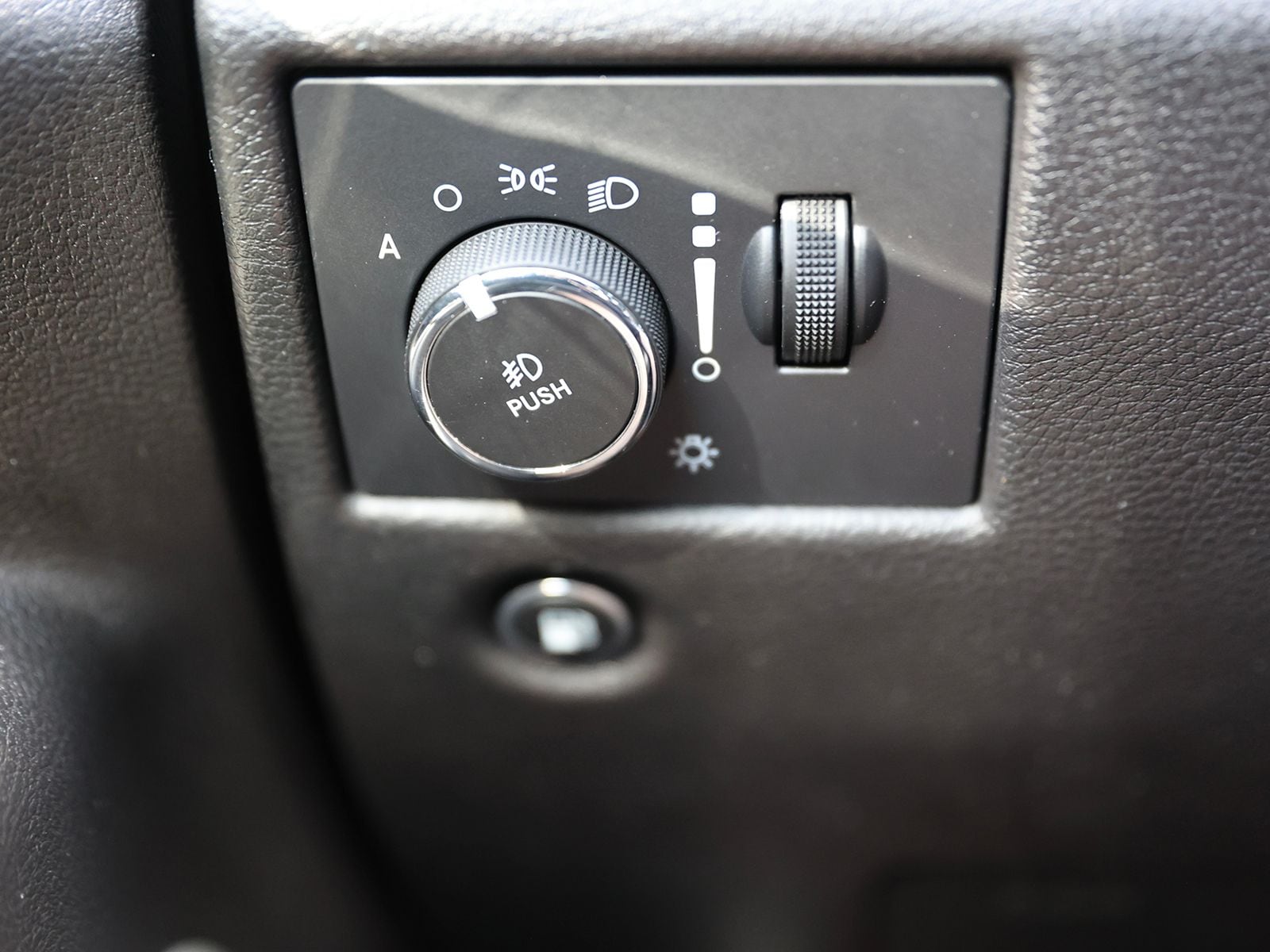 2021 Jeep Grand Cherokee Summit - Photo 33