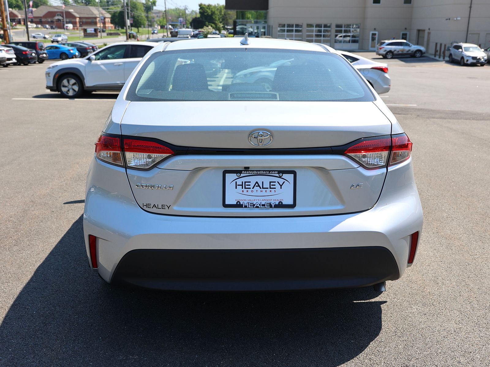 2023 Toyota Corolla LE - Photo 6