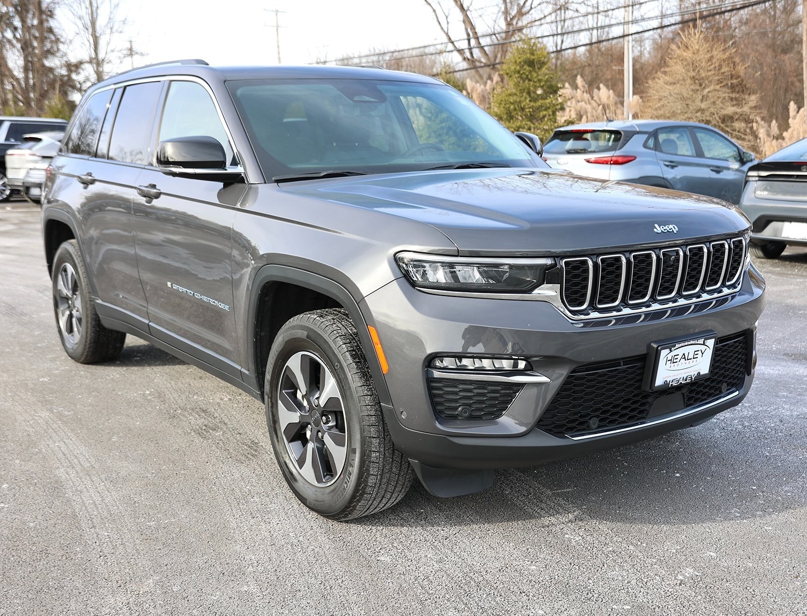 2023 Jeep Grand Cherokee 4xe's photo