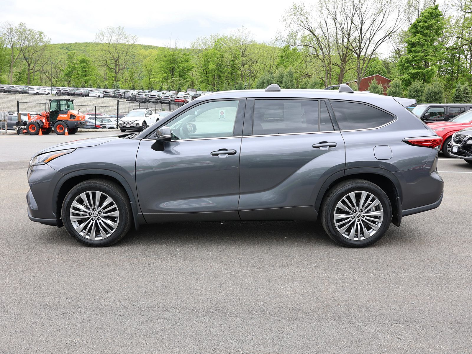 2023 Toyota Highlander Platinum - Photo 4