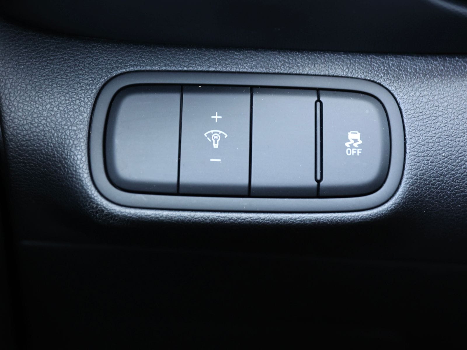2023 Hyundai Venue SEL - Photo 28
