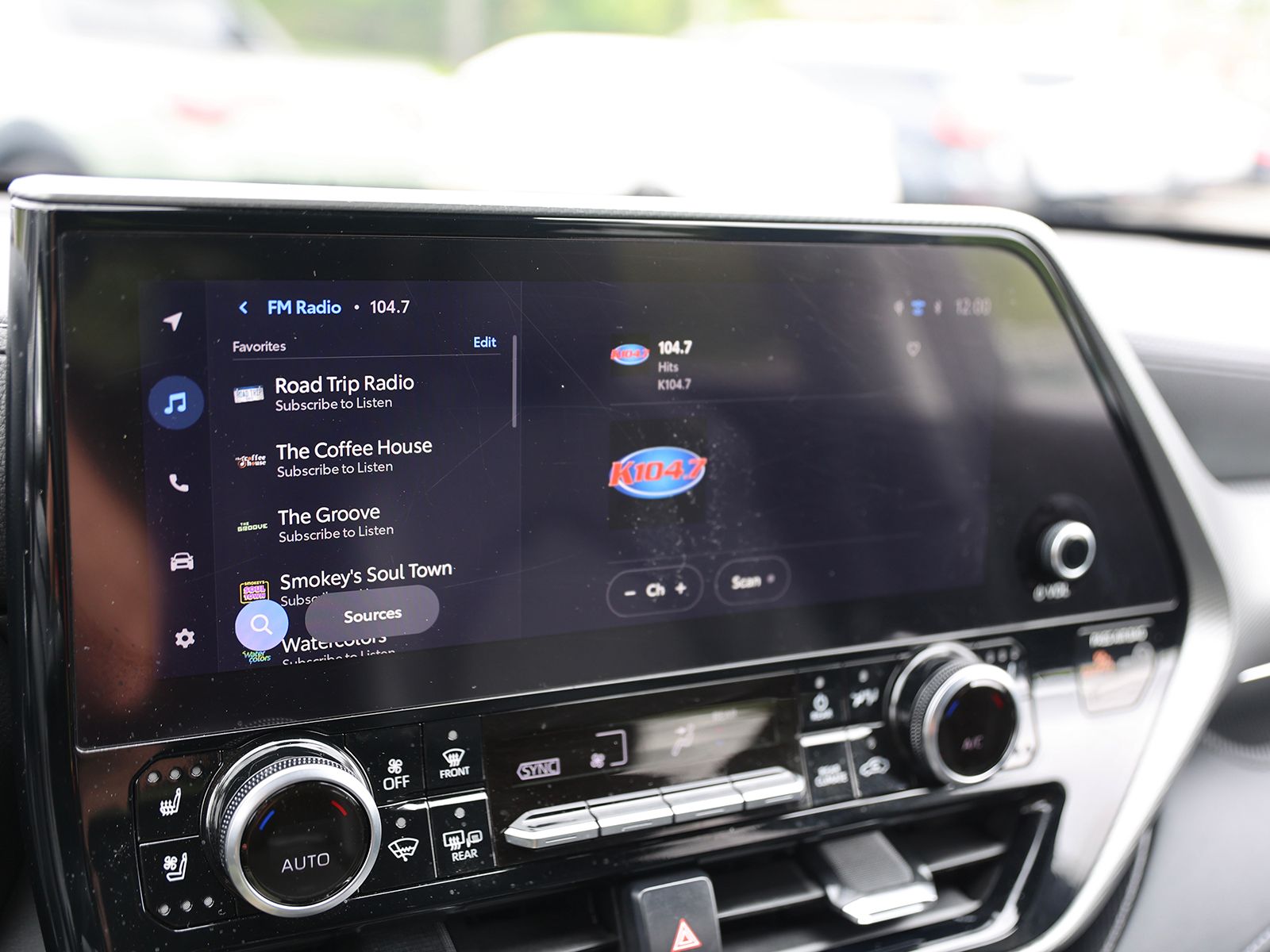 2023 Toyota Highlander Platinum - Photo 28
