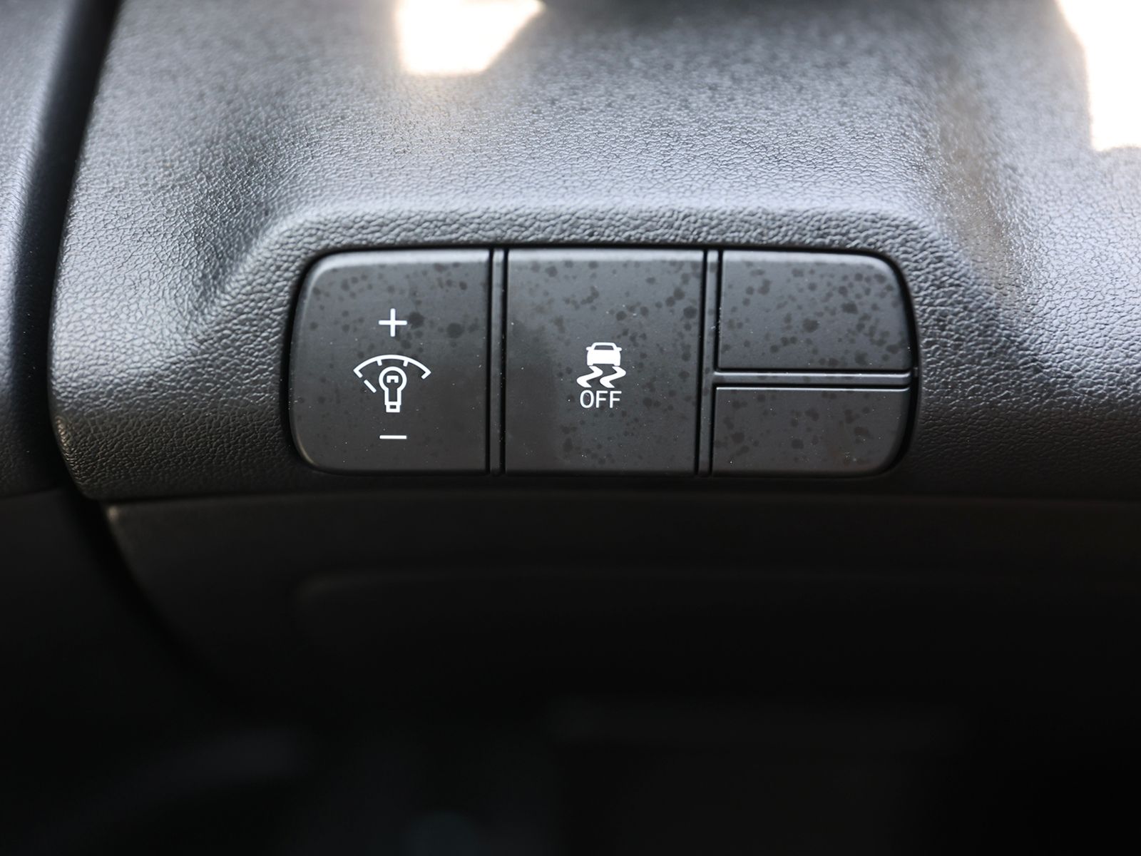 2025 Hyundai Elantra SEL - Photo 31