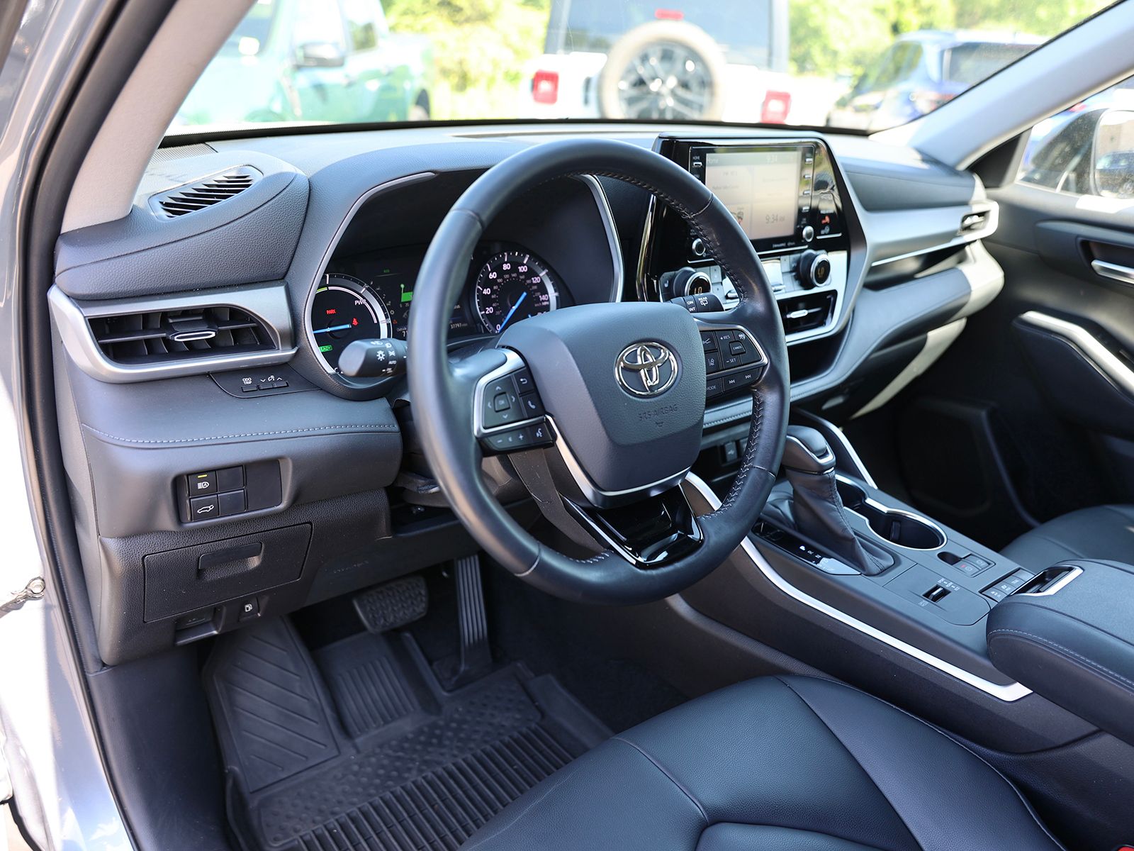 2020 Toyota Highlander XLE - Photo 20