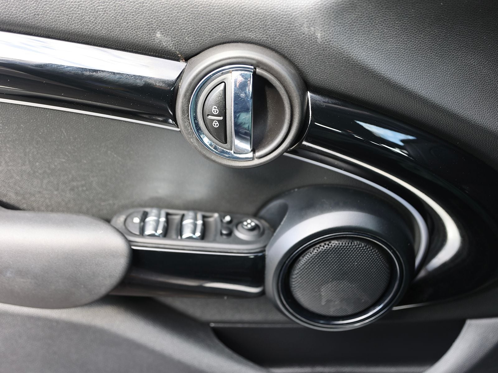 2022 MINI Hardtop 4 Door S - Photo 34