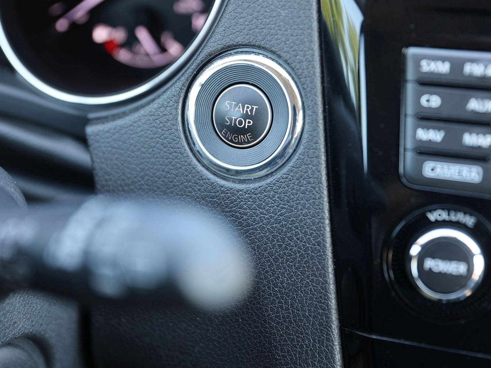 2016 Nissan Rogue SL - Photo 29