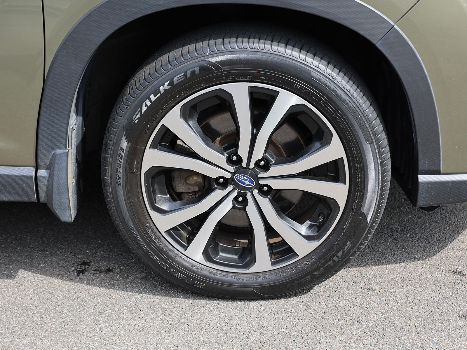 2023 Subaru Forester Limited - Photo 11