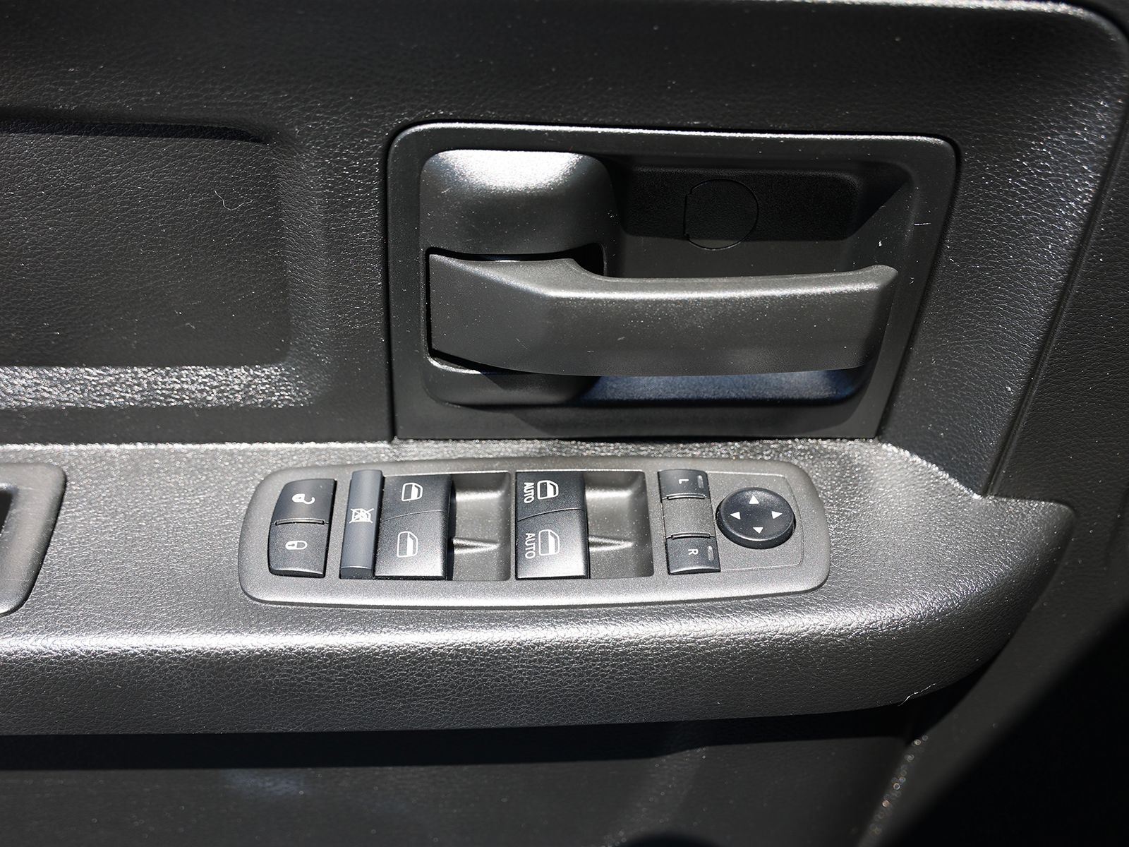 2022 RAM Ram 2500 Pickup Tradesman - Photo 37
