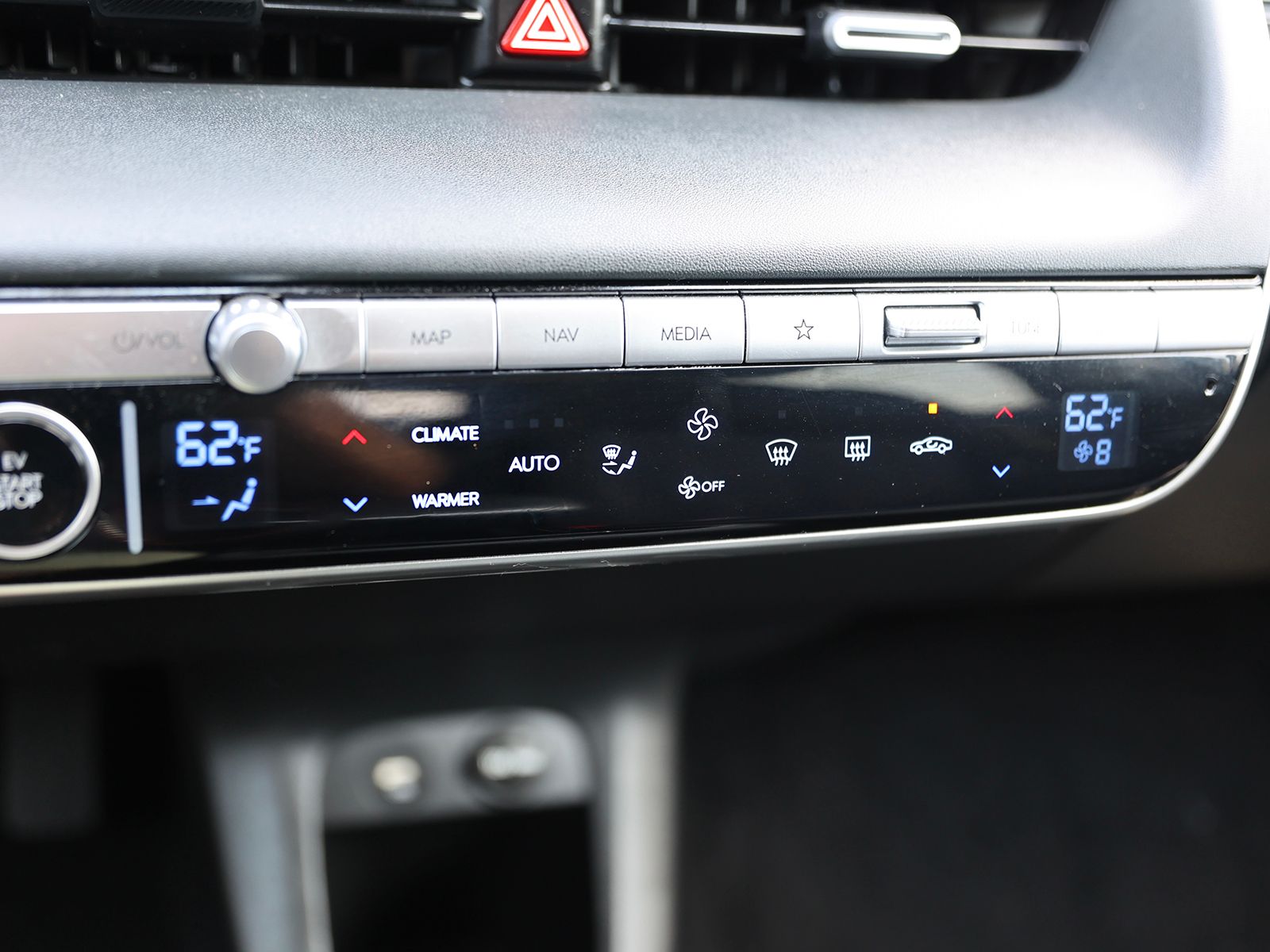 2024 Hyundai IONIQ 5 SEL - Photo 25