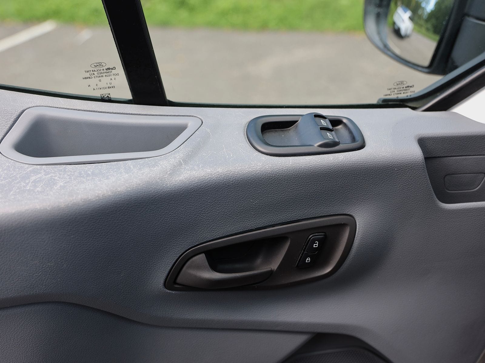 2016 Ford Transit XLT - Photo 31