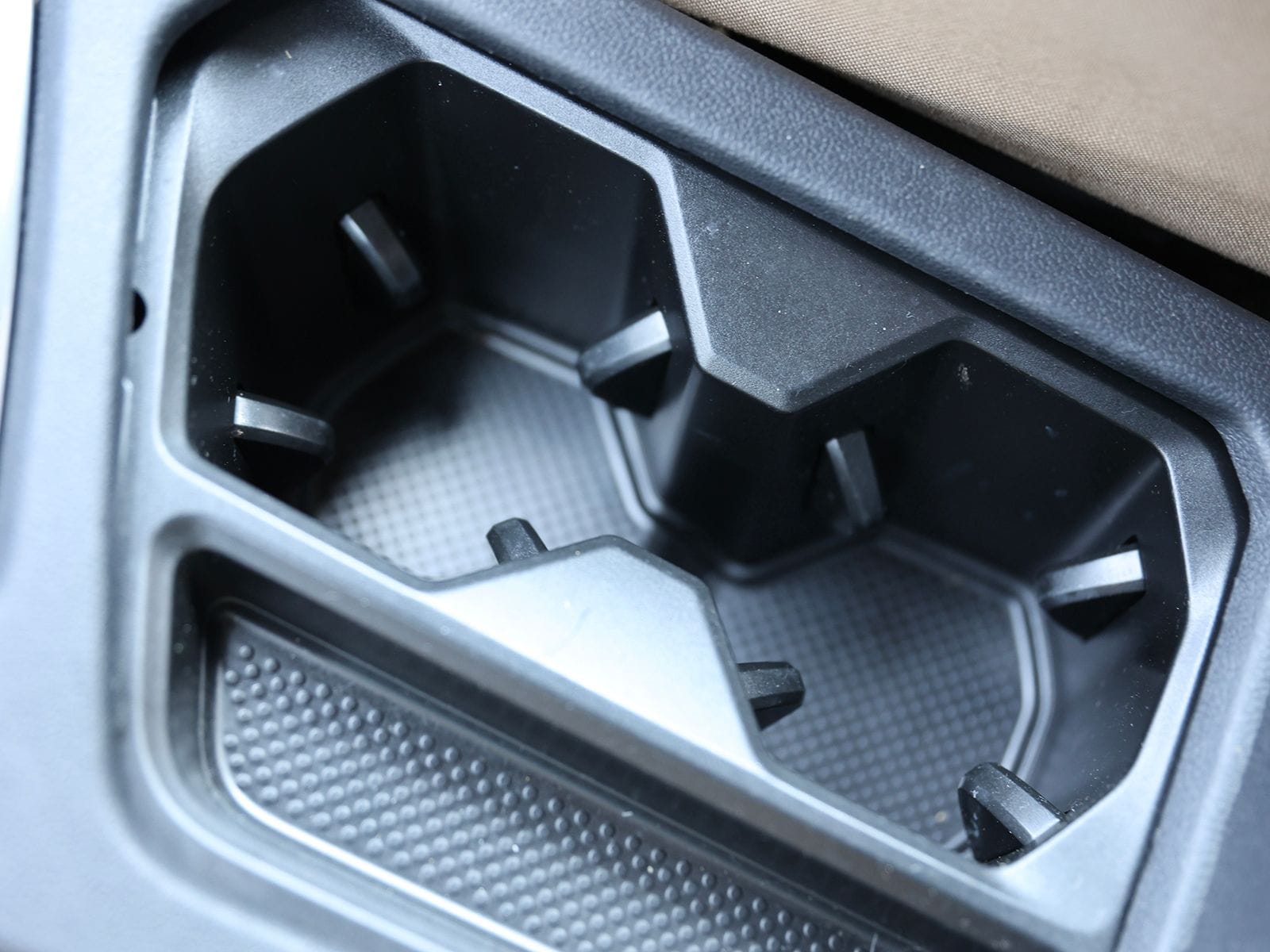 2022 Volkswagen Tiguan SE R-LINE BLACK - Photo 32