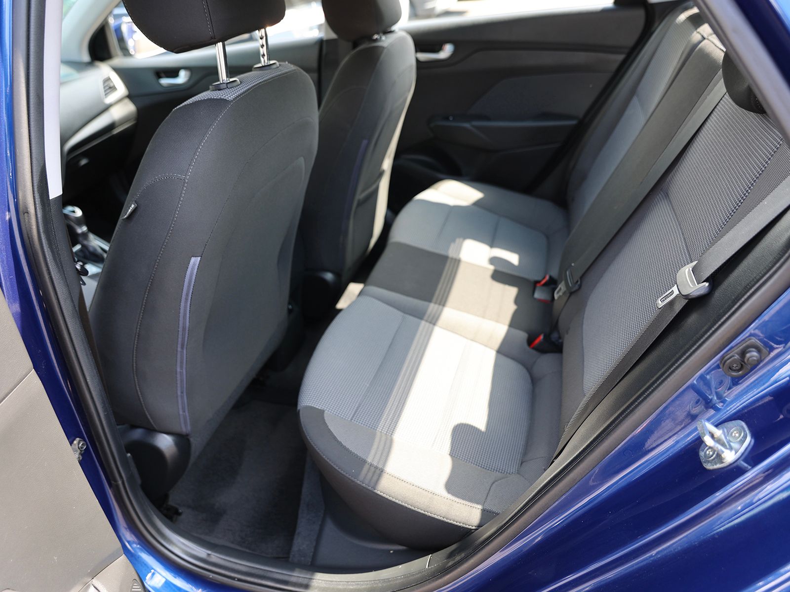 2018 Hyundai Accent Limited - Photo 19