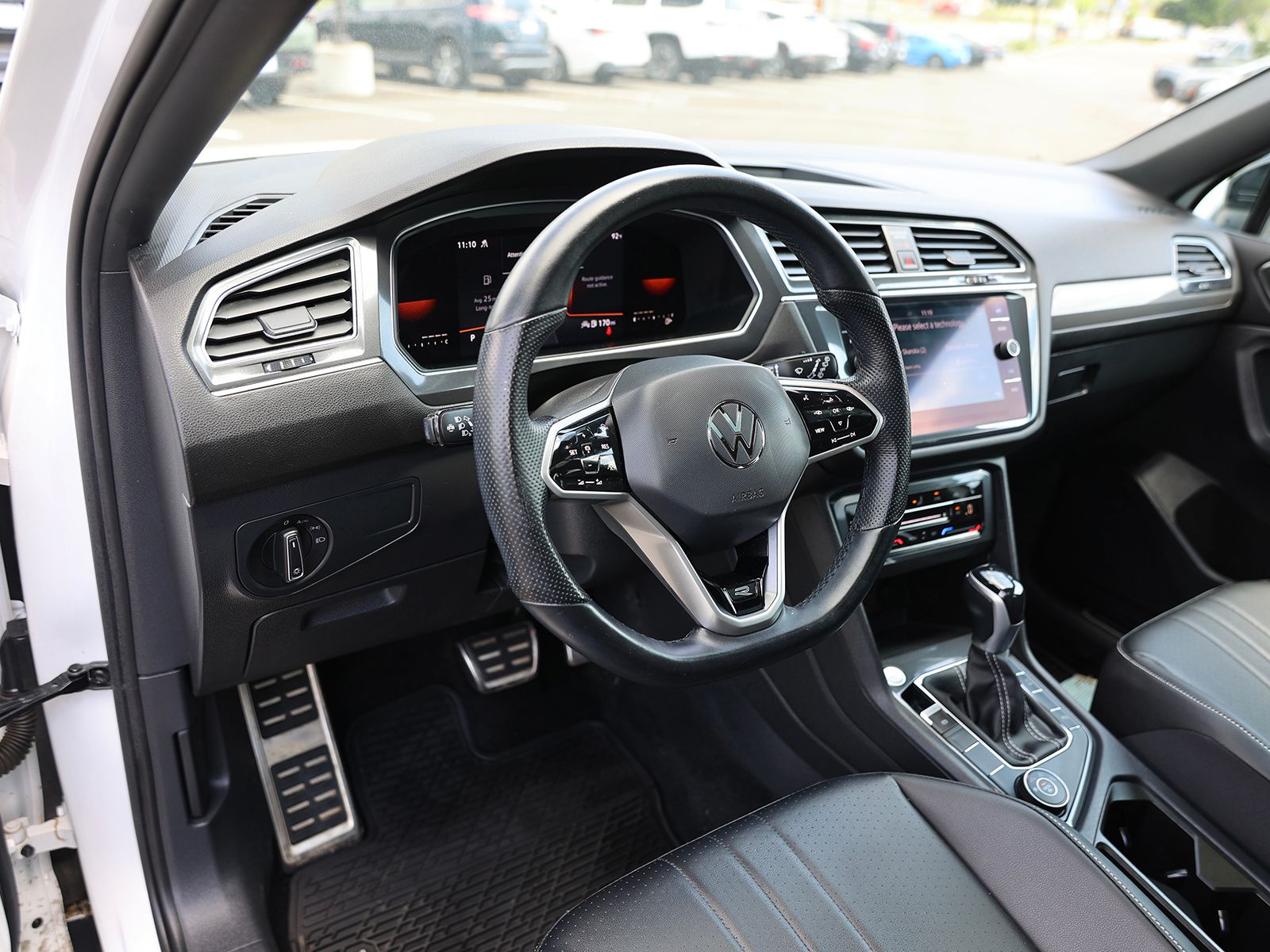 2022 Volkswagen Tiguan SE R-LINE BLACK - Photo 17