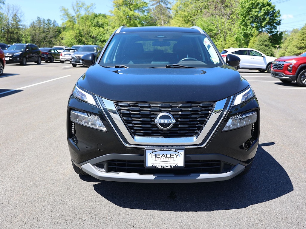 Used 2023 Nissan Rogue SV SUV