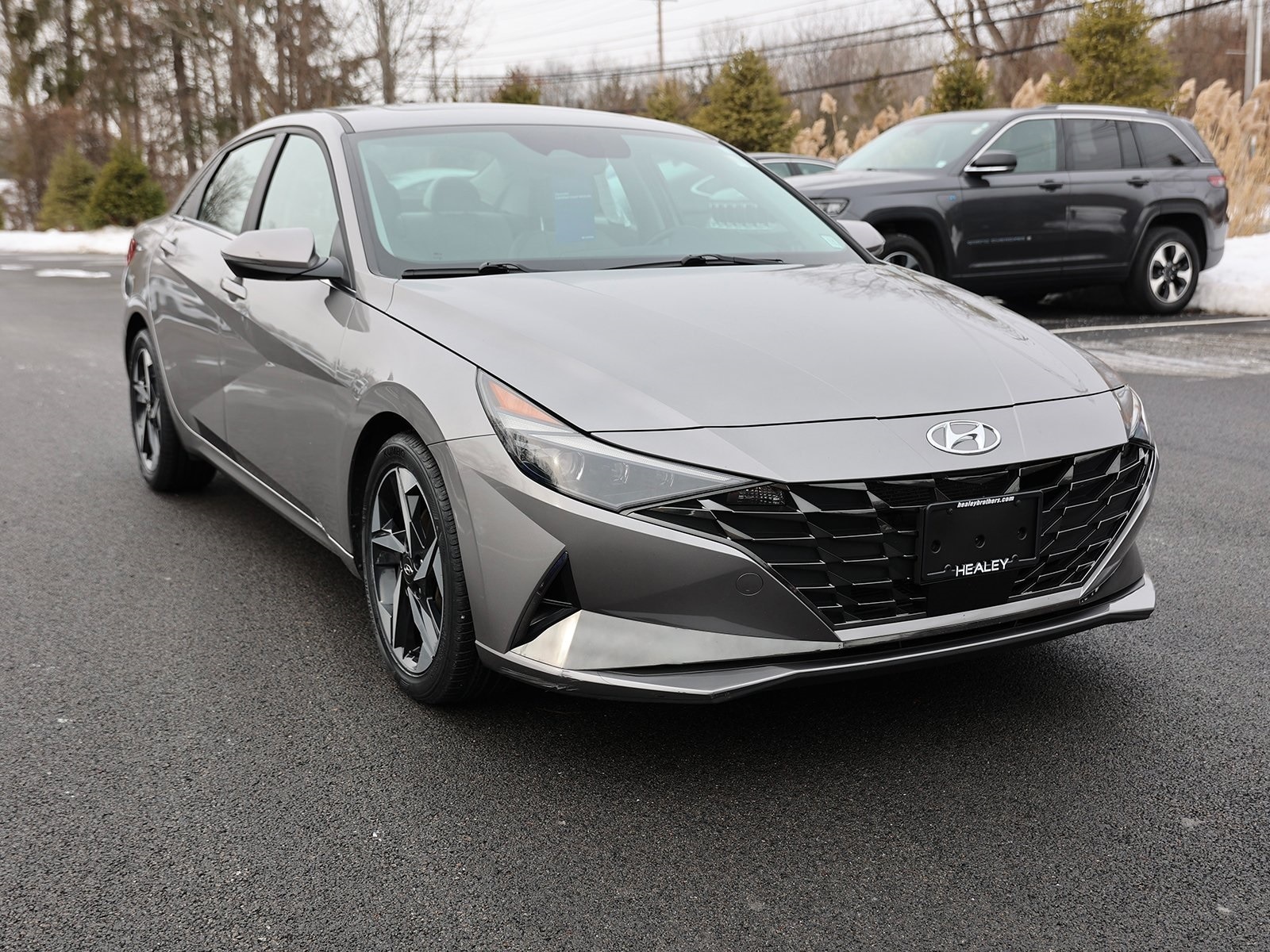 2023 Hyundai Elantra Limited's photo