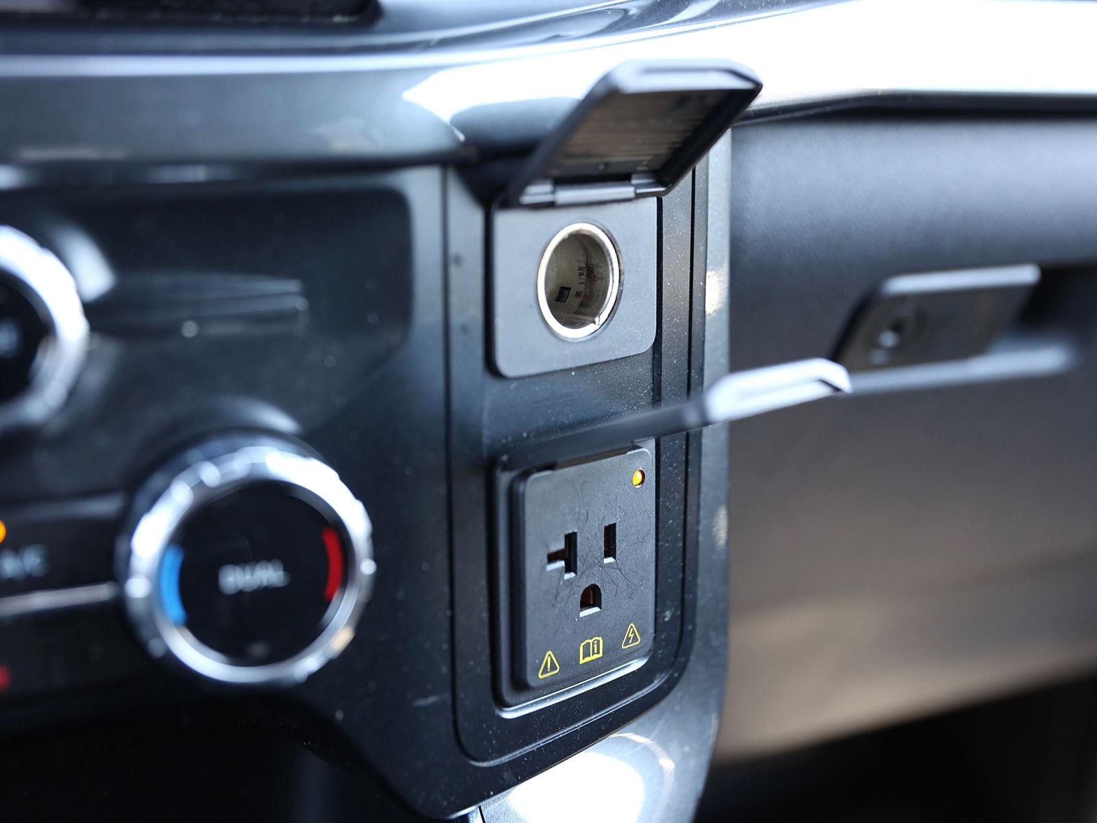 2023 Ford F-150 XLT - Photo 33