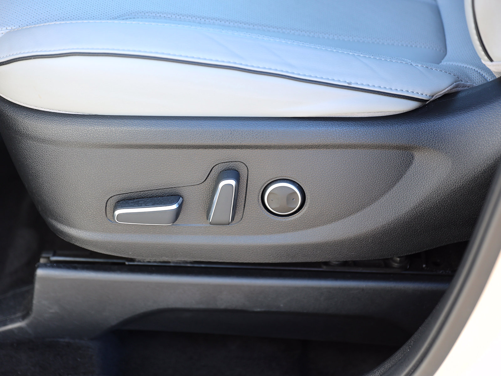 2024 Hyundai Palisade SEL - Photo 19