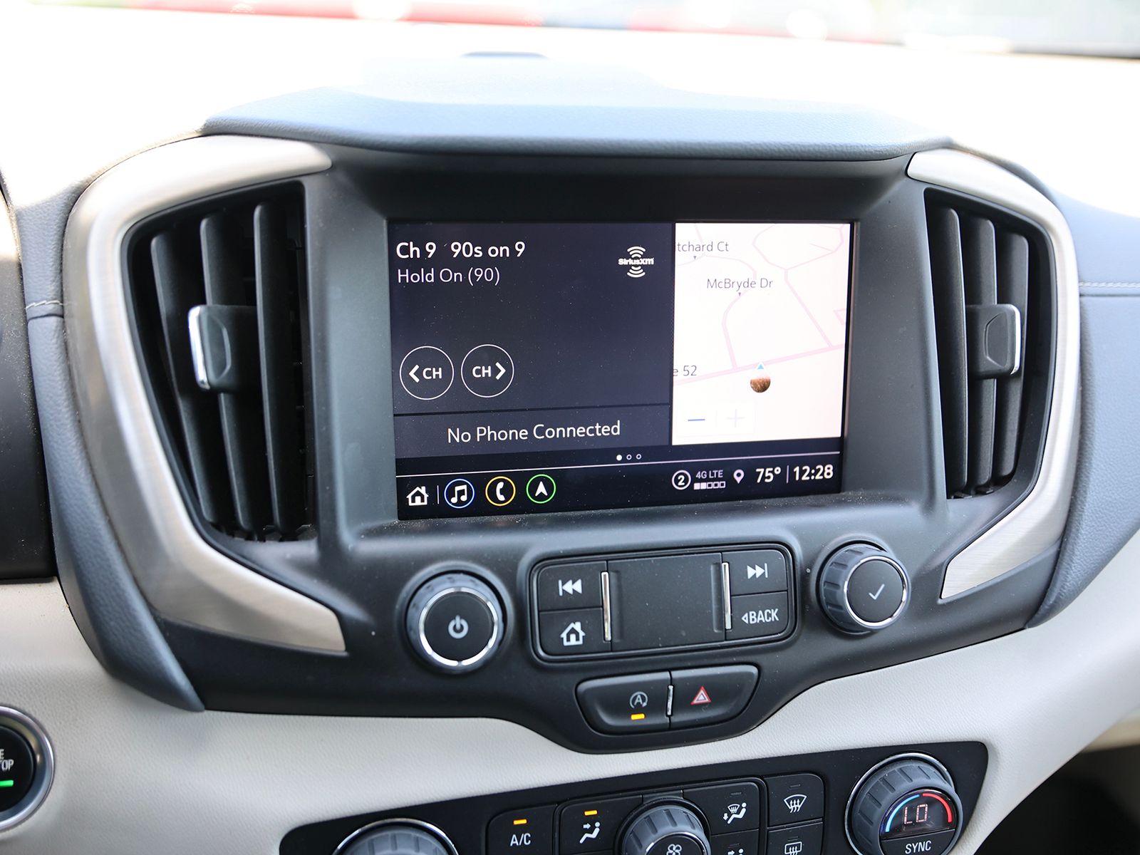 2022 GMC Terrain Denali - Photo 24