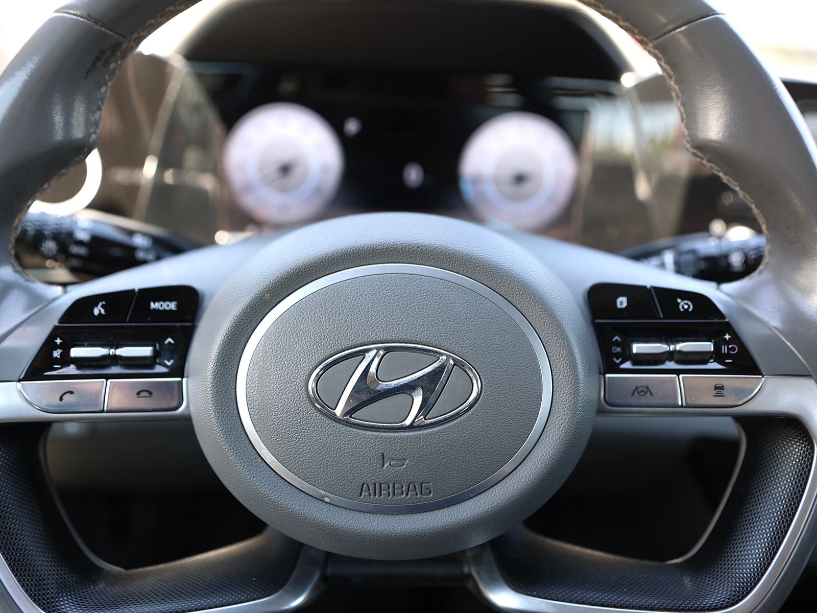 2022 Hyundai Elantra SEL - Photo 32