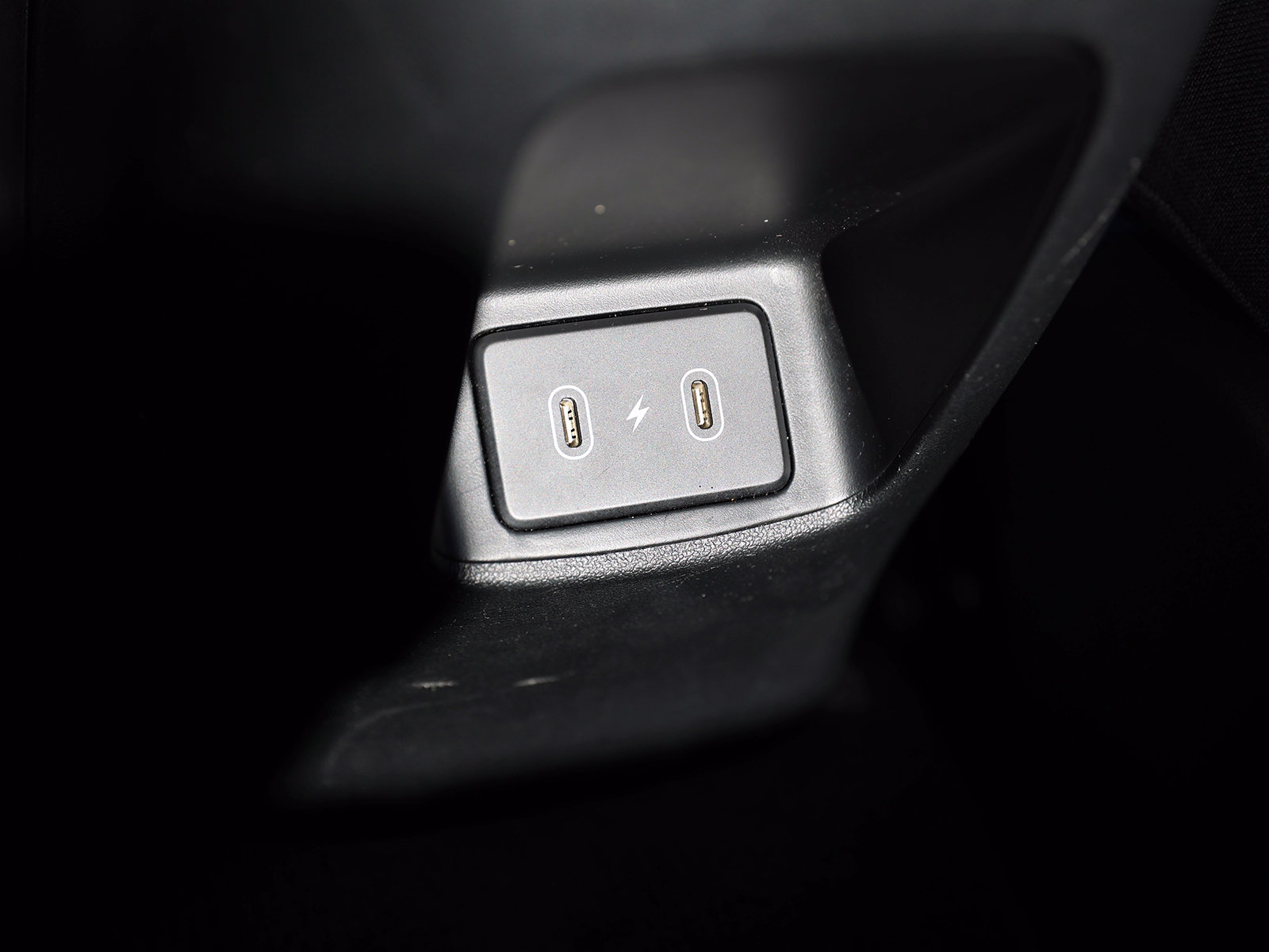 2025 Hyundai Elantra Limited - Photo 20