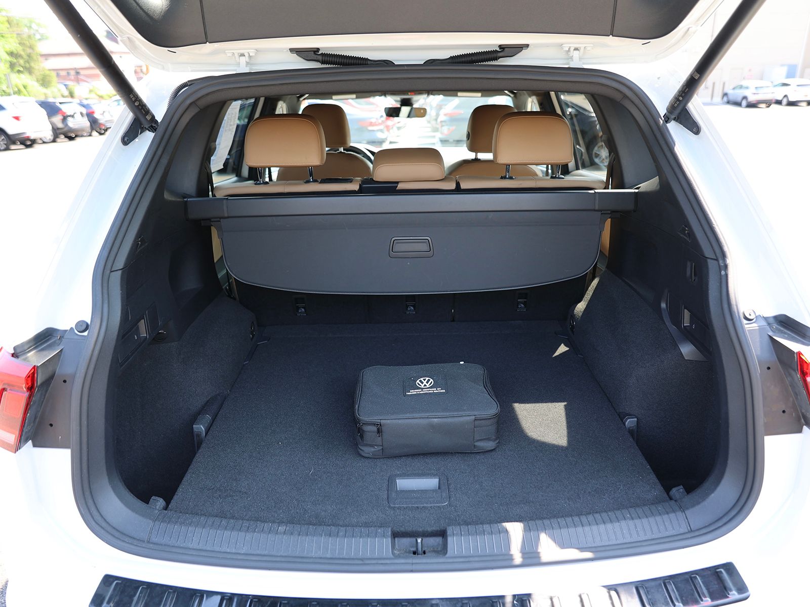 2022 Volkswagen Tiguan SE R-LINE BLACK - Photo 14