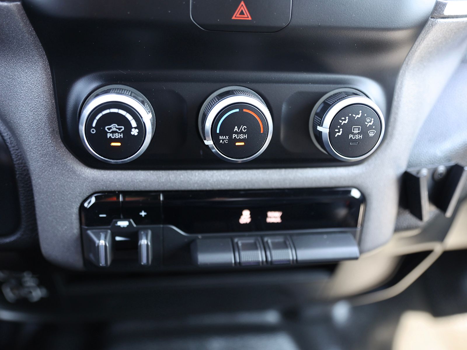 2022 RAM Ram 2500 Pickup Tradesman - Photo 28