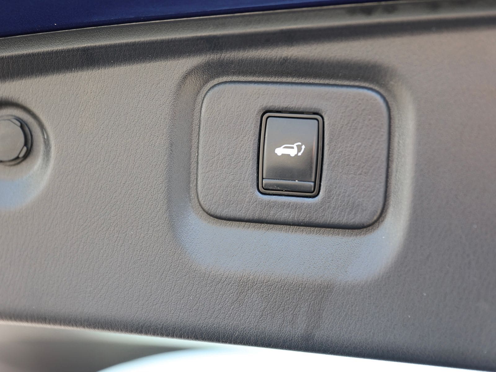 2018 Nissan Pathfinder SL - Photo 16