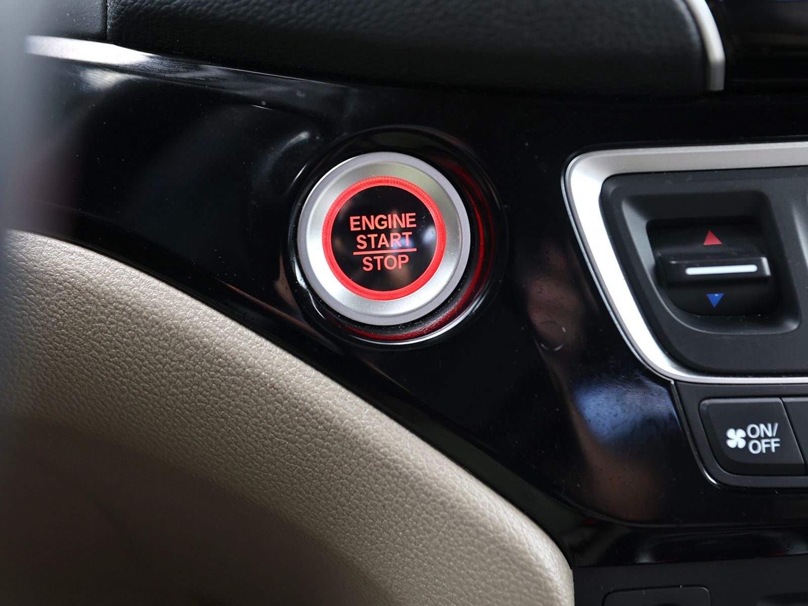 2019 Honda Pilot Elite - Photo 39