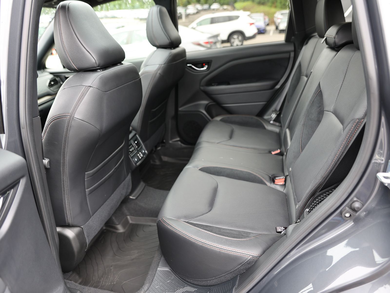 2025 Subaru Forester Touring - Photo 24
