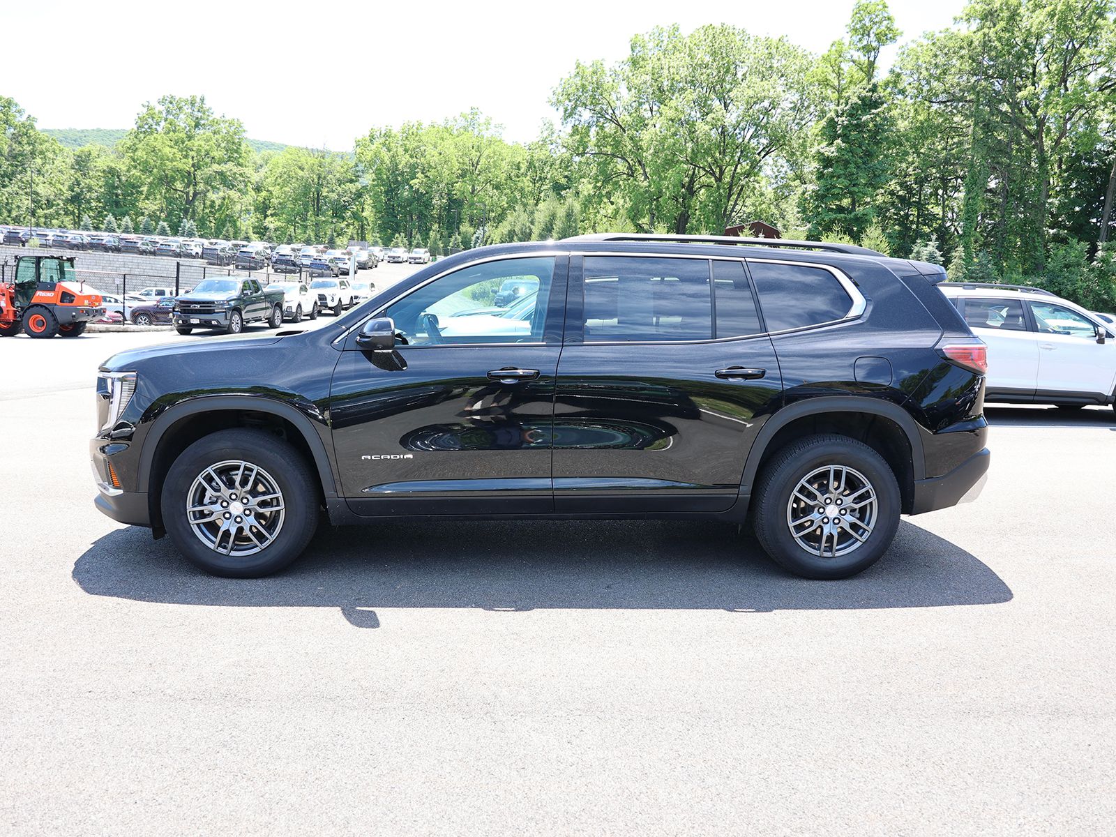 2025 GMC Acadia Elevation - Photo 4
