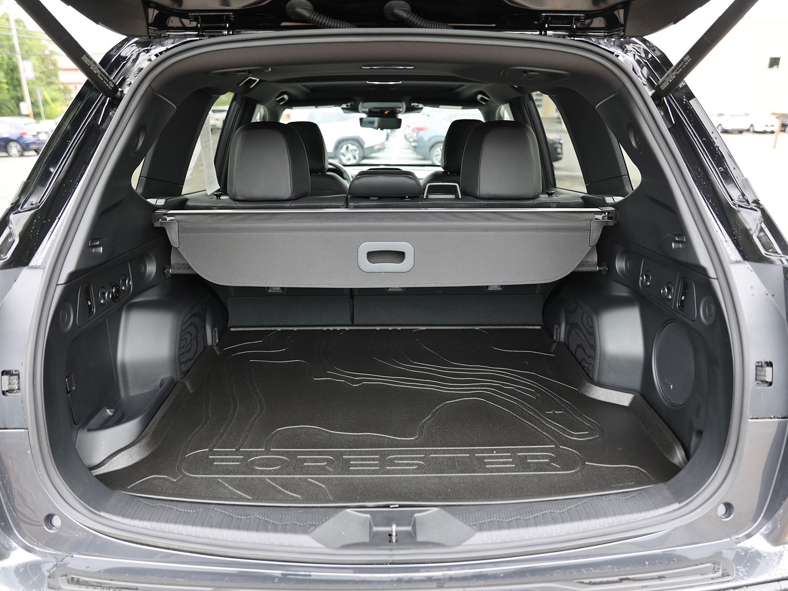 2025 Subaru Forester Touring - Photo 14