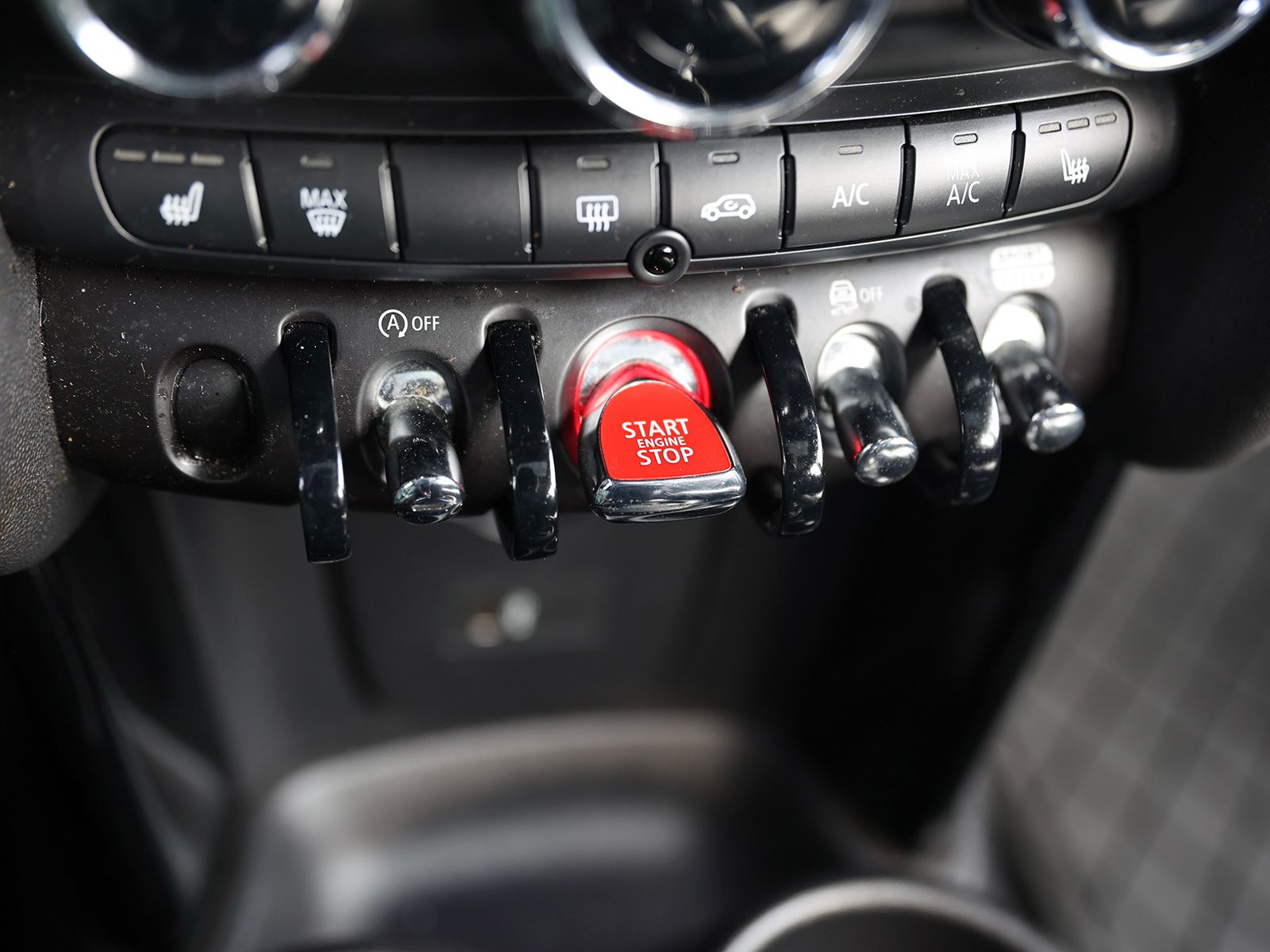 2022 MINI Hardtop 4 Door S - Photo 26