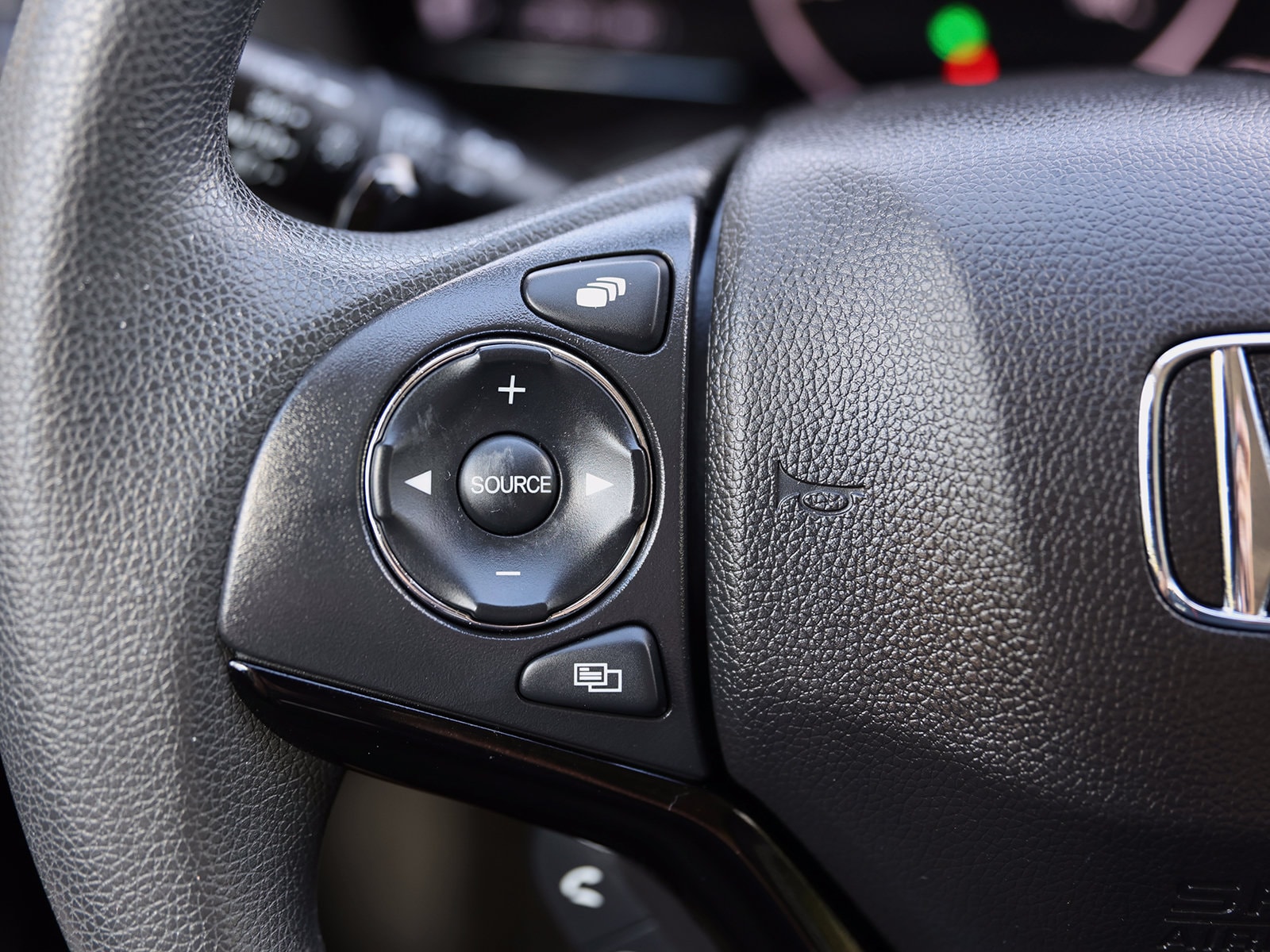 2022 Honda HR-V EX - Photo 34