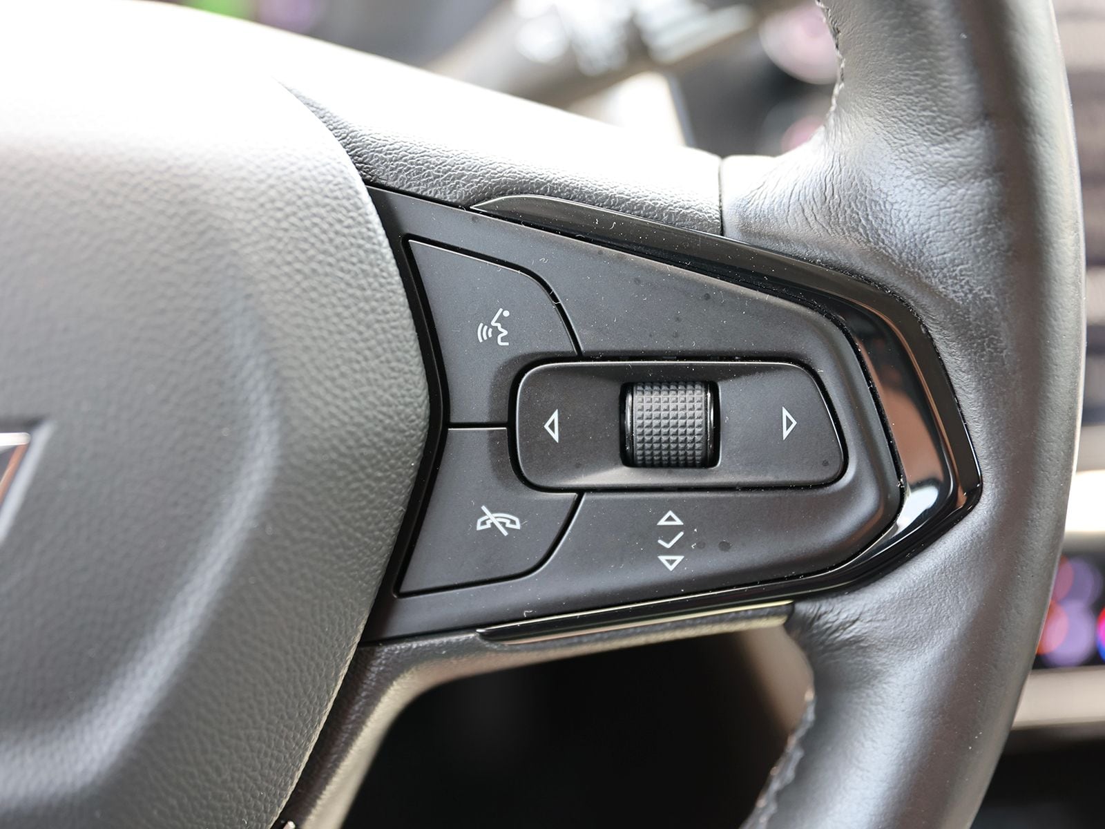 2023 Chevrolet Bolt EUV LT - Photo 36