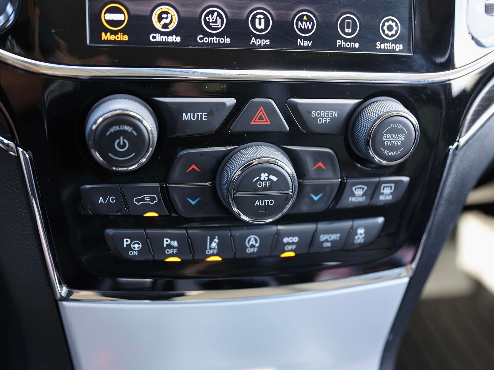 2021 Jeep Grand Cherokee Summit - Photo 26