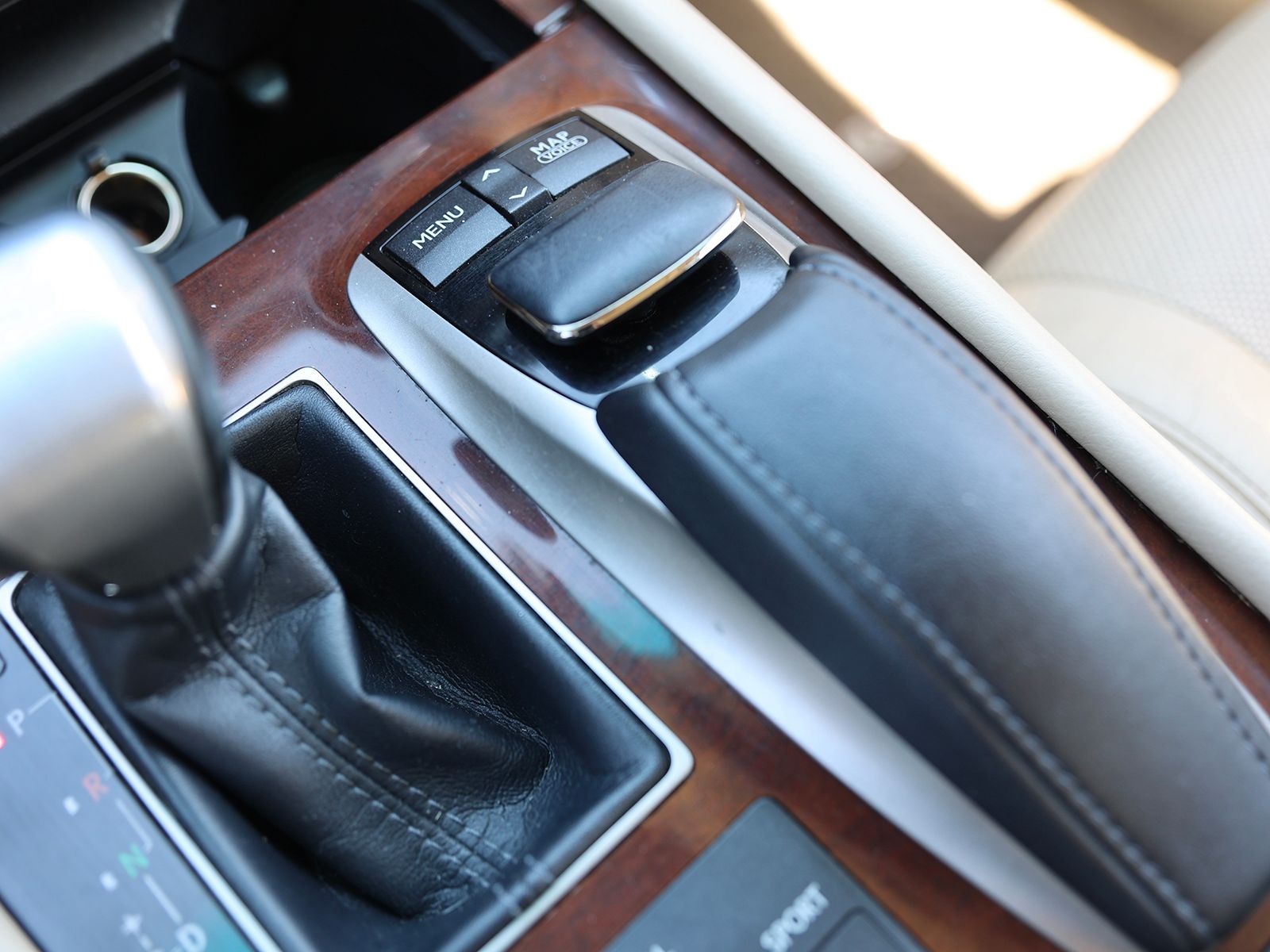 2013 Lexus LS Base - Photo 34