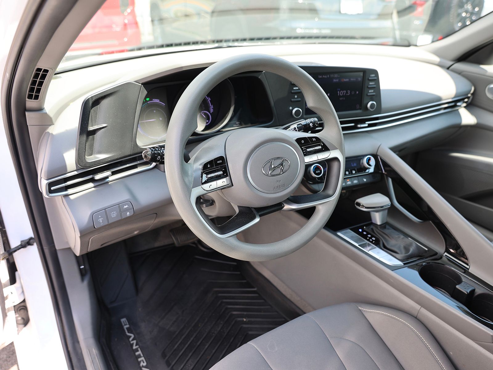 2023 Hyundai Elantra Blue - Photo 14