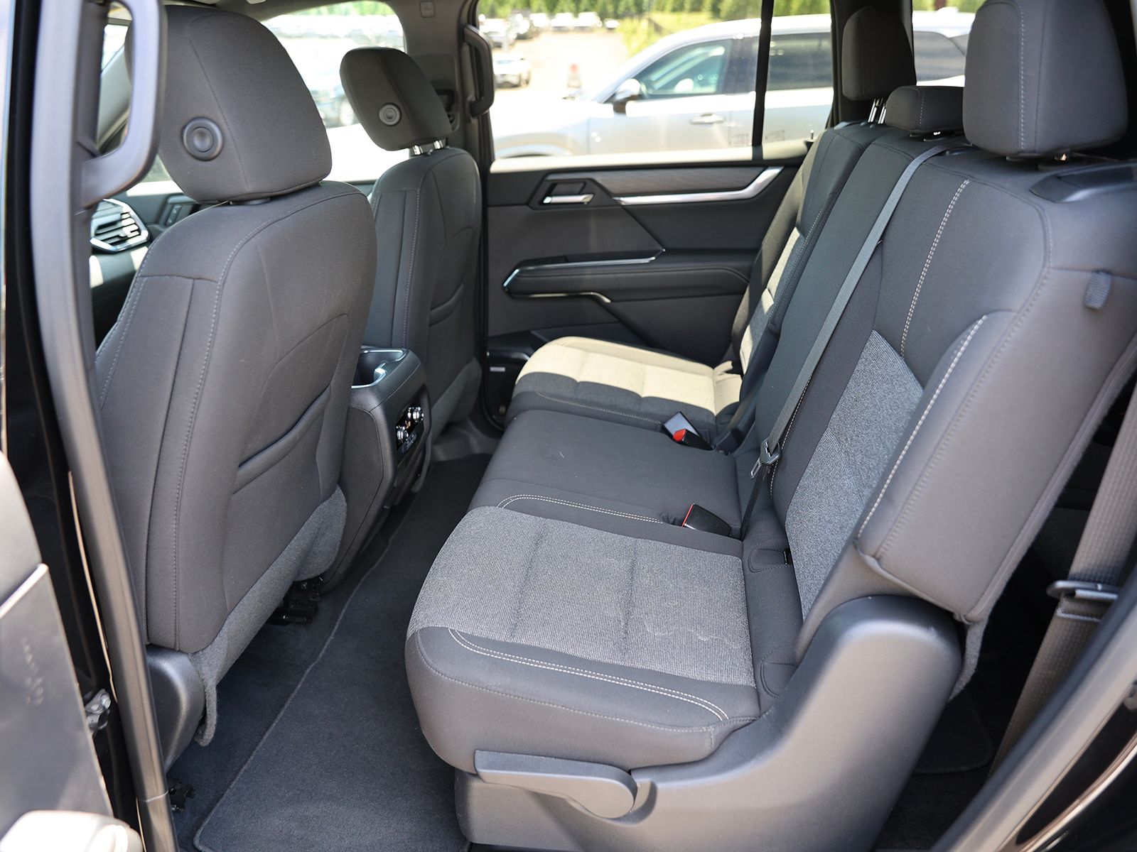2025 GMC Acadia Elevation - Photo 22