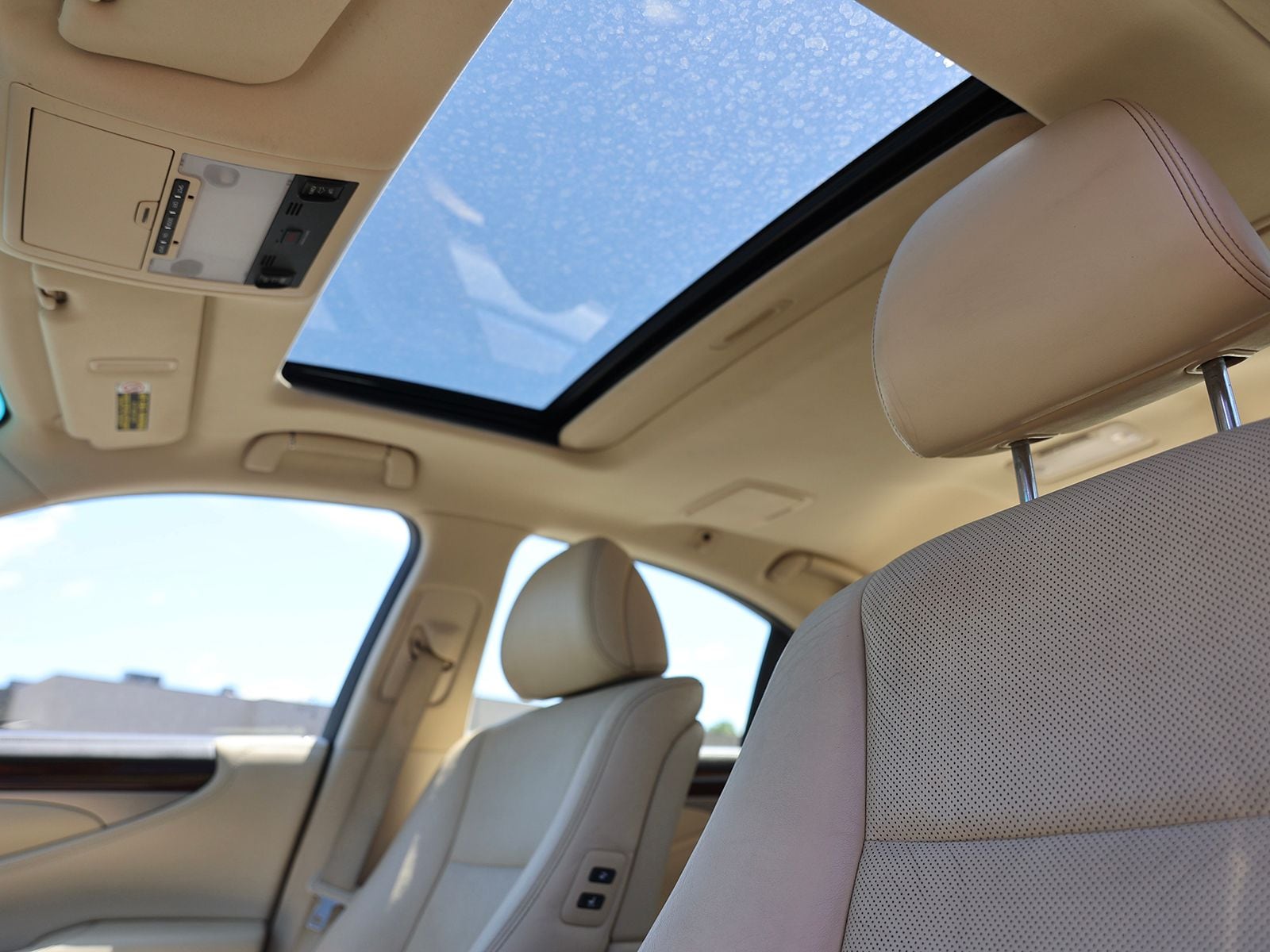 2013 Lexus LS Base - Photo 20