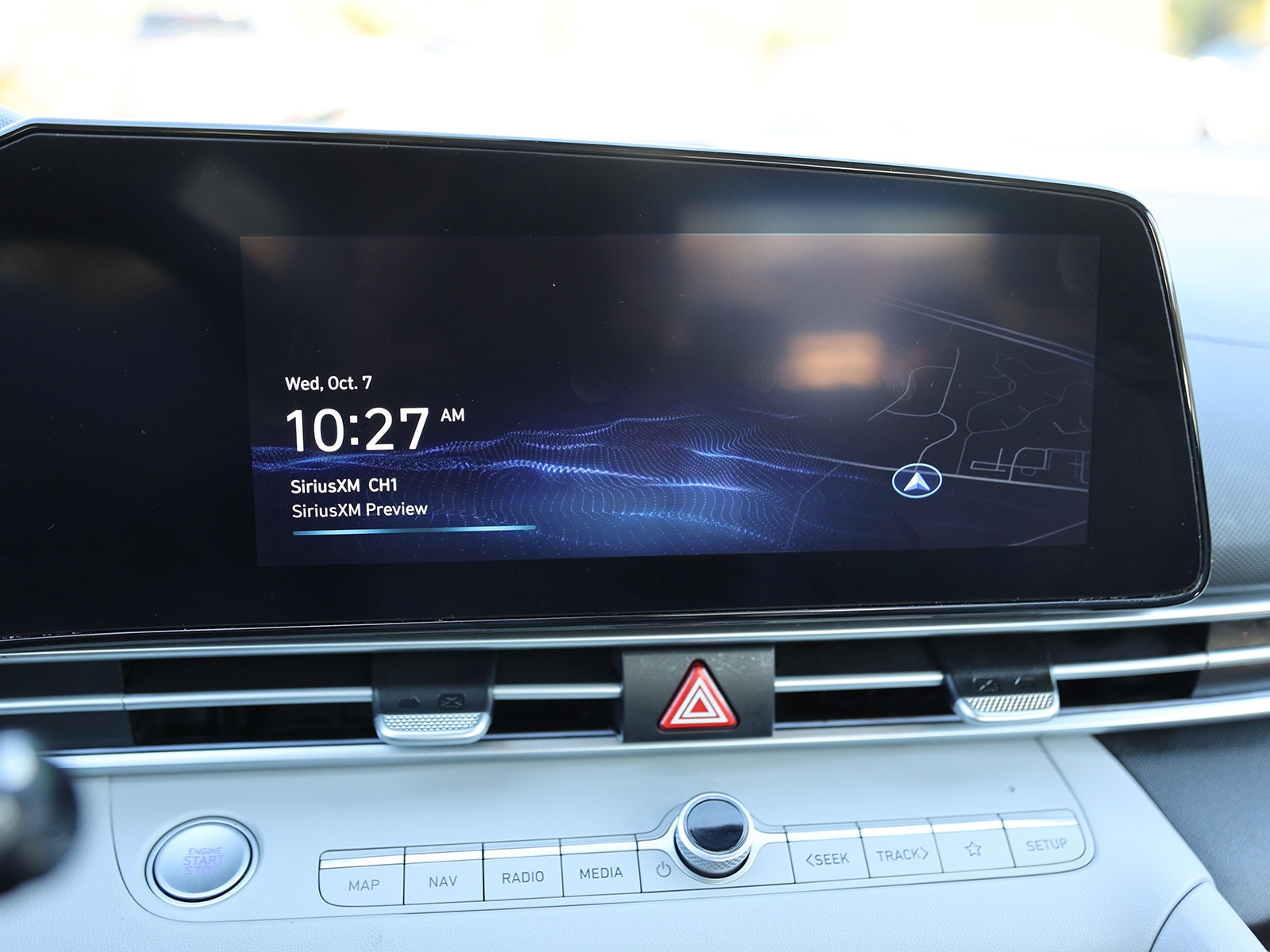 2025 Hyundai Elantra Limited - Photo 22