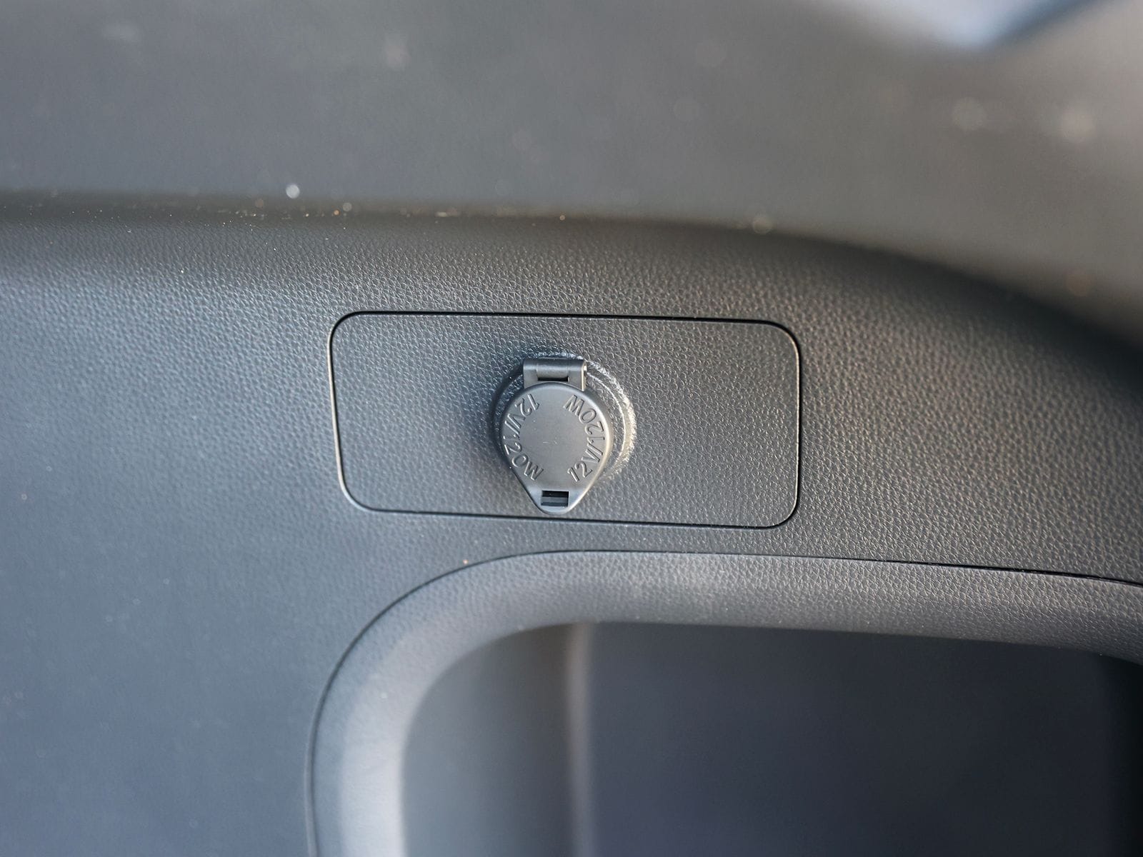 2023 Toyota RAV4 XSE - Photo 16