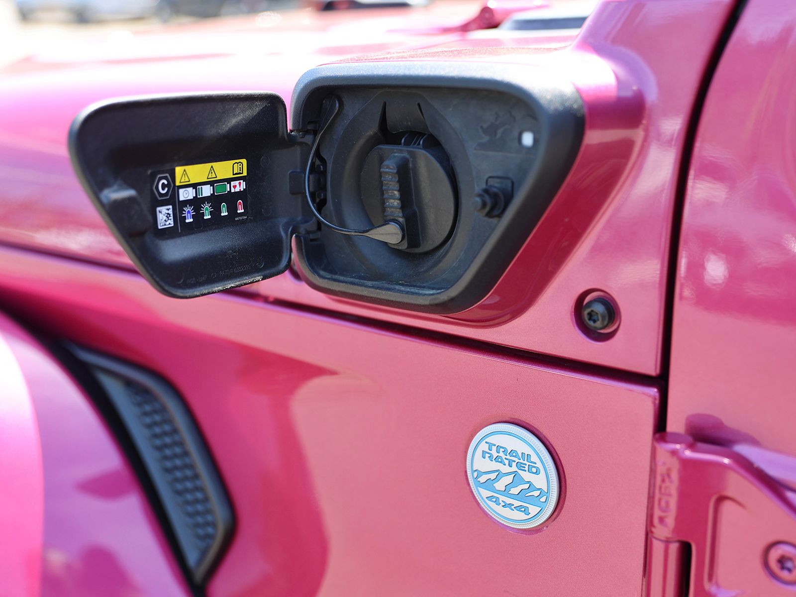 2021 Jeep Wrangler Unlimited Sahara 4XE - Photo 10
