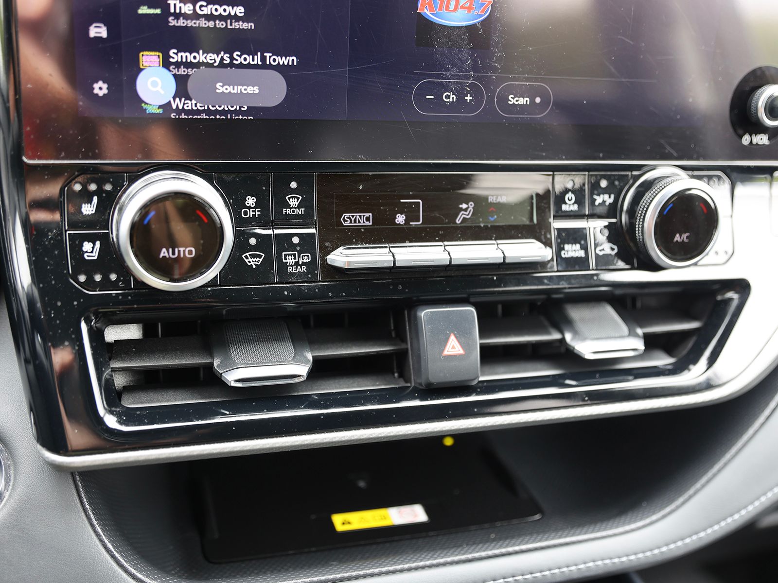 2023 Toyota Highlander Platinum - Photo 29