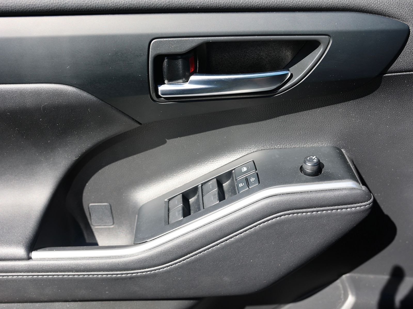 2020 Toyota Highlander XLE - Photo 39
