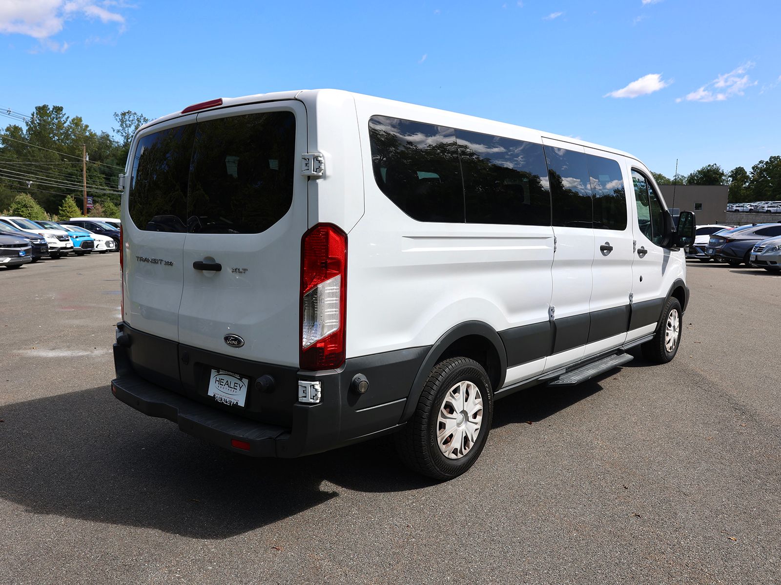 2016 Ford Transit XLT - Photo 5