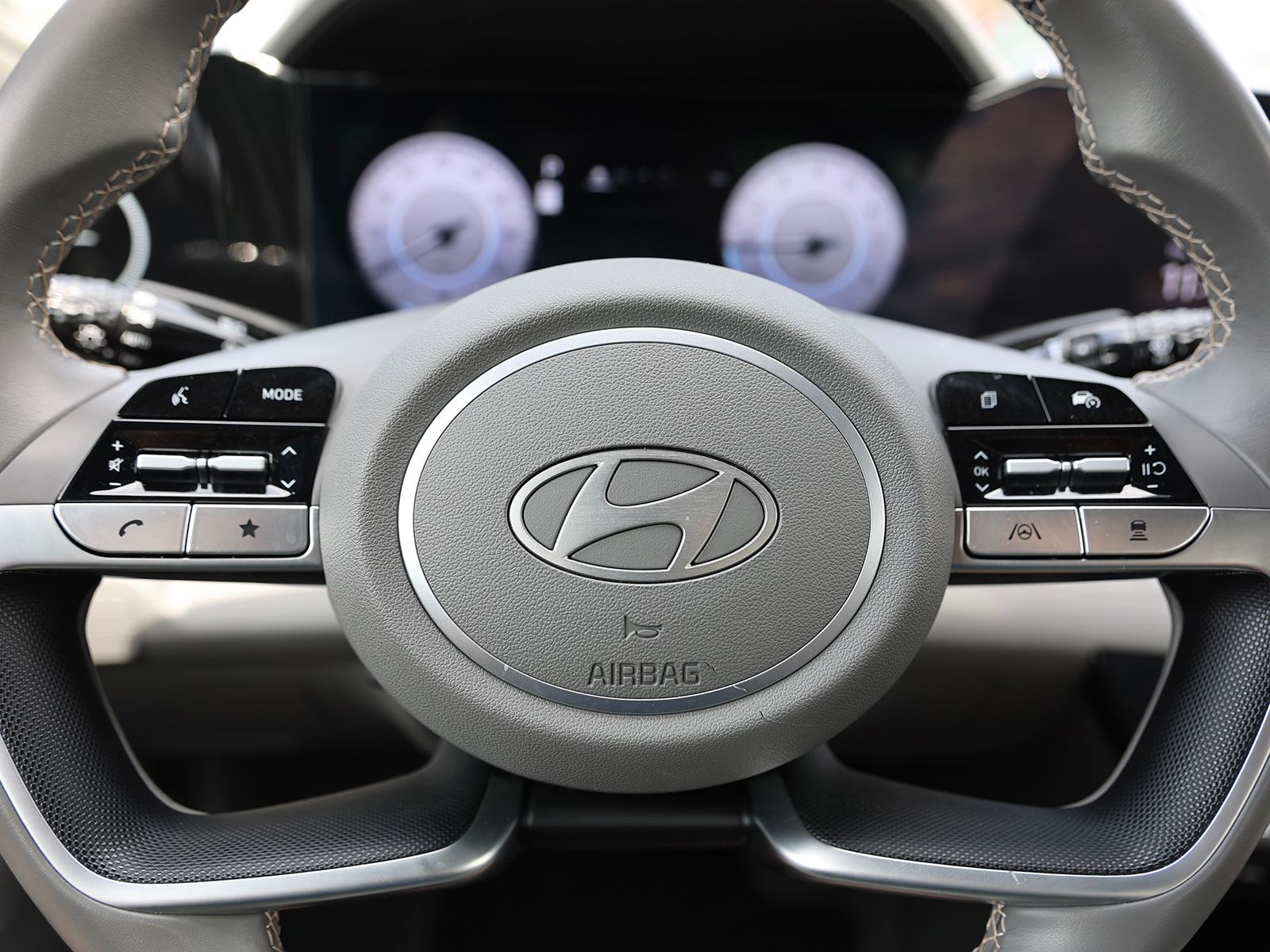 2025 Hyundai Elantra SEL - Photo 34