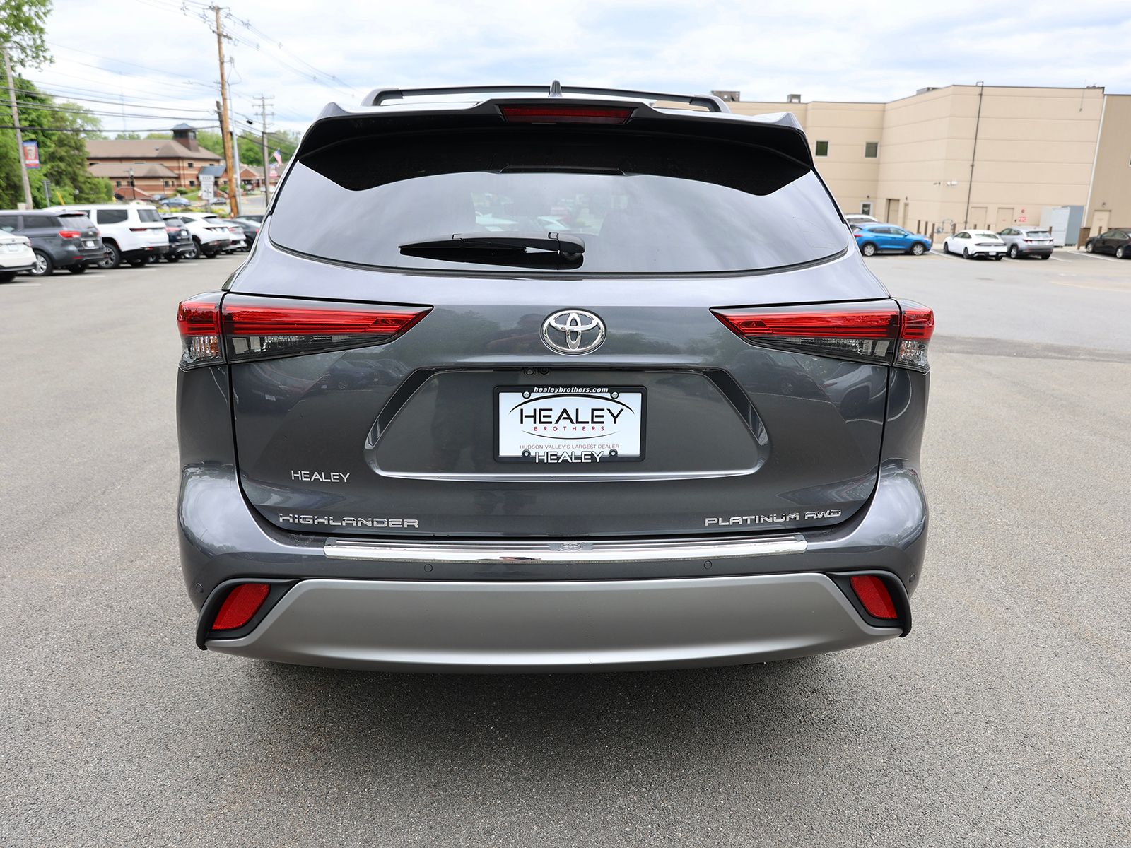 2023 Toyota Highlander Platinum - Photo 6